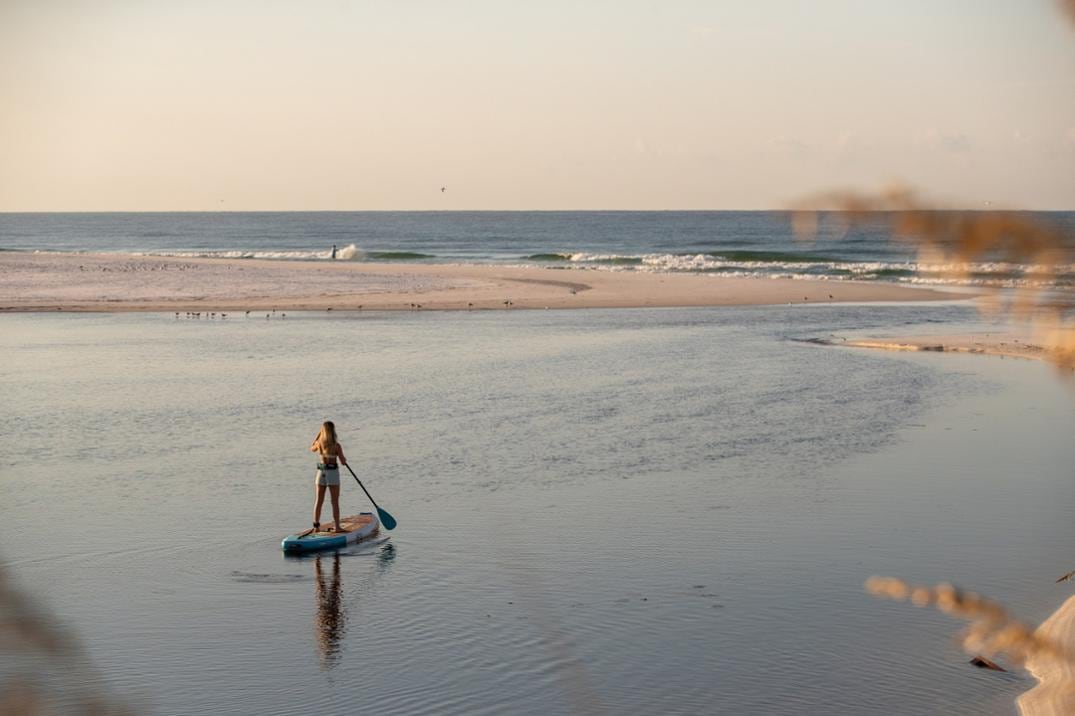 Location Image for WULF Aero Inflatable Paddle Board with Paddle - 11'4"