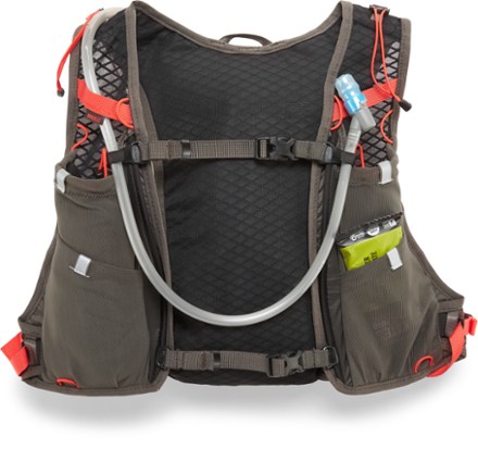 REI Co-op Swiftland 5 Hydration Vest - Women's 5