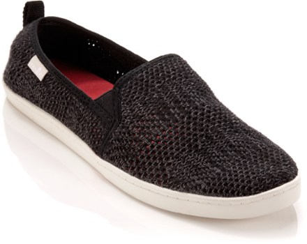 sanuk slip on shoes womens