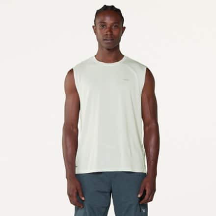 Vuori Sleeveless Strato Breathe Tank Top - Men's 1