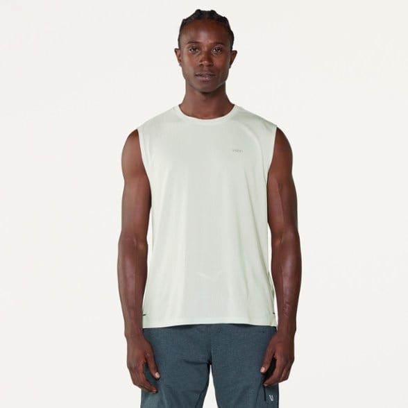 Model info: Height: 6' 1" | Waist: 30" | Wearing size: M