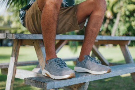 OluKai Koheo Shoes - Men's 5