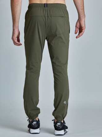 Fourlaps sales flex jogger