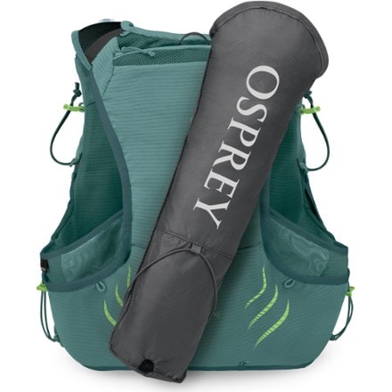 Osprey Duro Pro 10 Hydration Vest Shown with included quiver