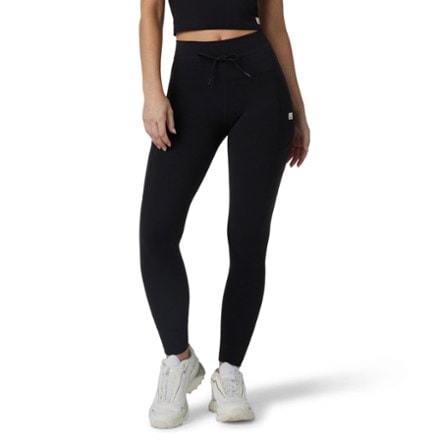 Vuori Daily Pocket Leggings - Women's 1