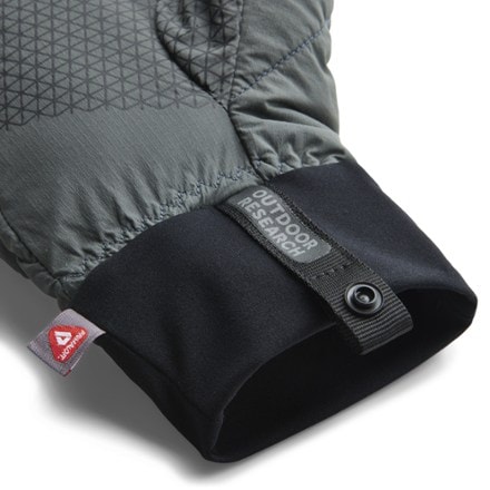 Outdoor Research Stowe Aerogel Mittens 3