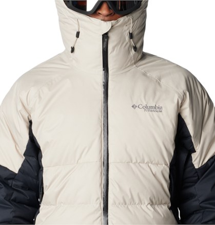 Columbia Roaring Fork Down Jacket - Men's 4