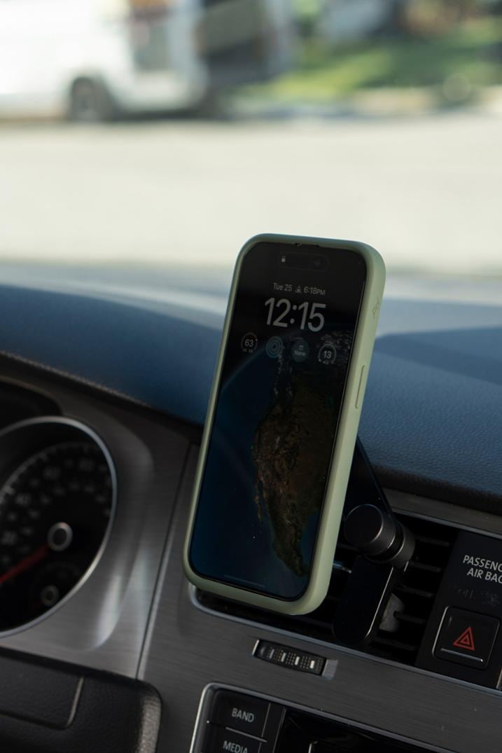 Location Image for Car Vent Mount - Non-Charging