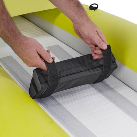 NRS Kaholo 145 Tandem Inflatable Kayak 6