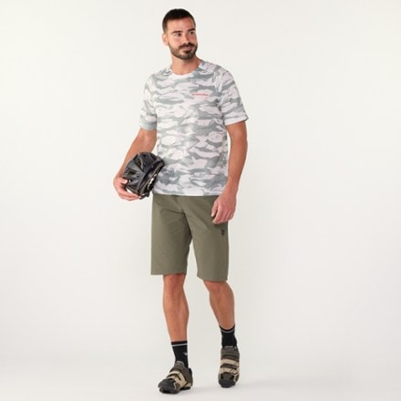 Fox Switchback Bike Shorts - Men's 5