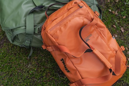 Thule Chasm 90 L Duffel Bag 5