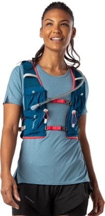 Nathan Vapor Airess Lite 4 L Hydration Vest - Women's 6