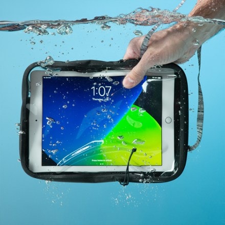 Nite Ize RunOff Waterproof Tablet Case 10