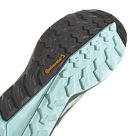 adidas Terrex Free Hiker 2.0 Hiking Shoes - Women's 6