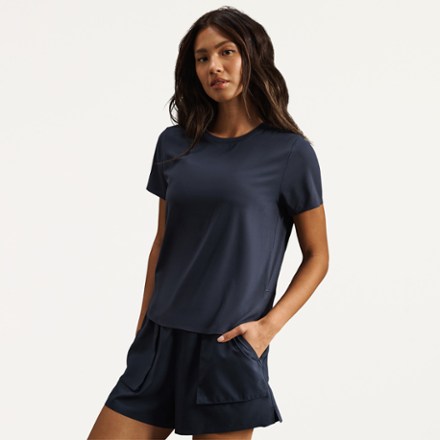 RHONE Serene T-Shirt - Women's 0