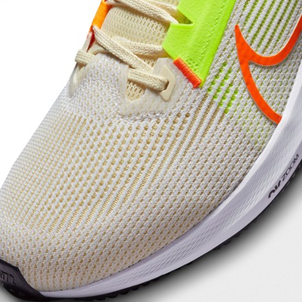Nike Air Zoom Pegasus 40 Road-Running Shoes - Men's 3