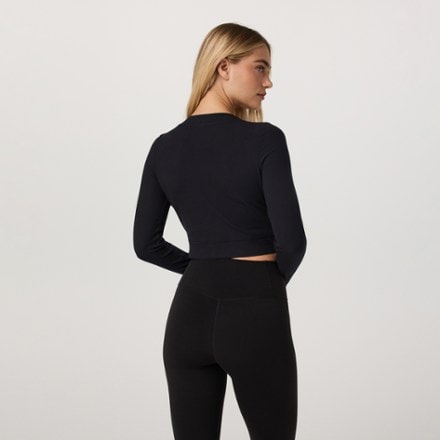 Vuori Long-Sleeve Pose Mini Cardigan - Women's 2