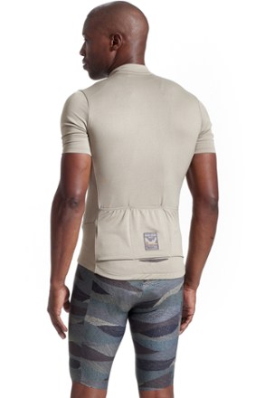 PEARL iZUMi Expedition Cycling Jersey - Men's 2