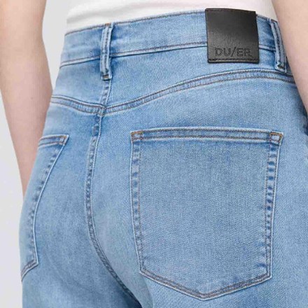 DUER Performance Denim Lite High-Rise Cargo Jeans - Women's 5
