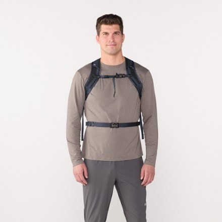 REI Co-op Flash 18 Print Pack 3