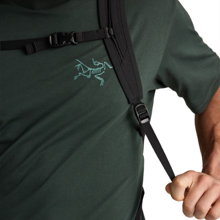 Arc'teryx Konseal 15 Pack 6