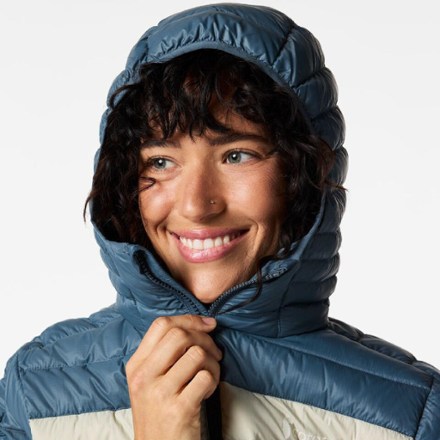 Cotopaxi Fuego Hooded Down Jacket - Women's 5