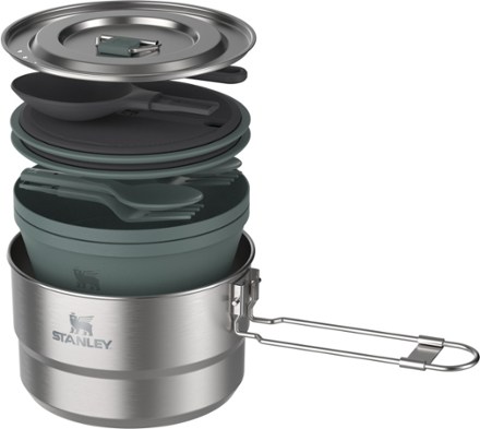 Cookware and Dinnerware
