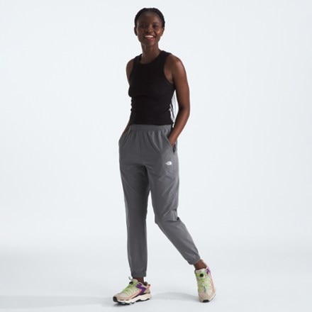 The North Face Wander 2.0 Joggers - Women's 2