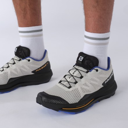 Salomon Pulsar Trail-Running Shoes - Men's 6