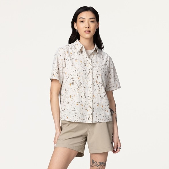 On Body Image of color Gravel Creekside Print