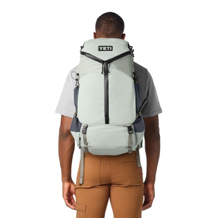 YETI Skala 50 L Pack - Men's 3