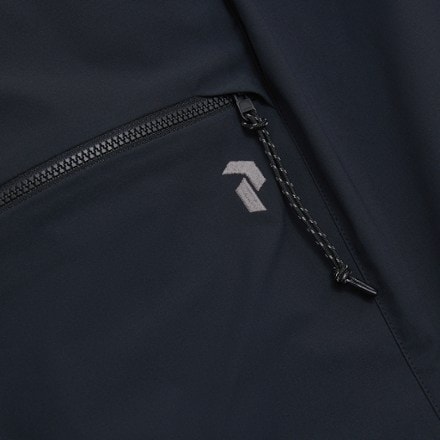 Peak Performance Outdoor Cargo Shorts - Men's 6