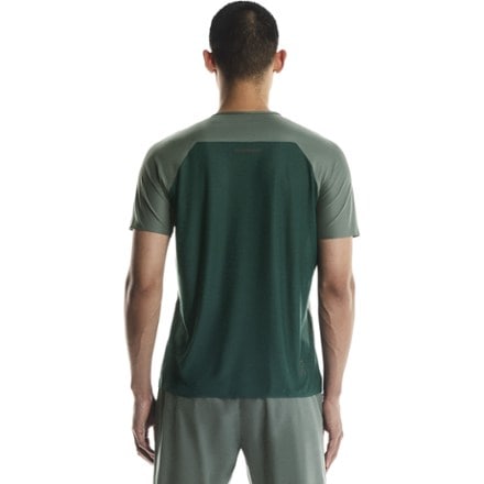 On Performance-T Shirt - Men's 1