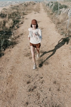 Location Image of color Tapioca/Desert Tan/Burro