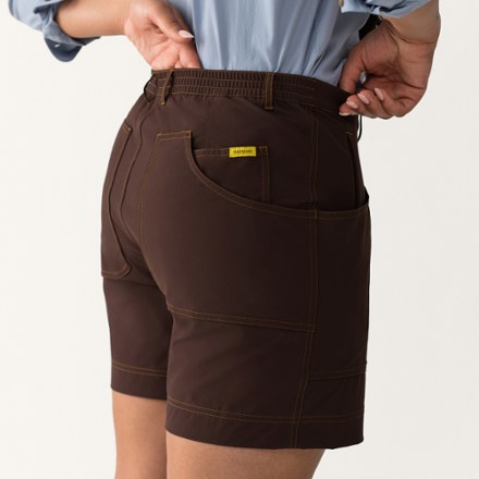 Hikerkind 8-Pocket Shorts - Women's 5