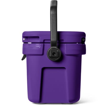 YETI Roadie 8 Hard Cooler 3