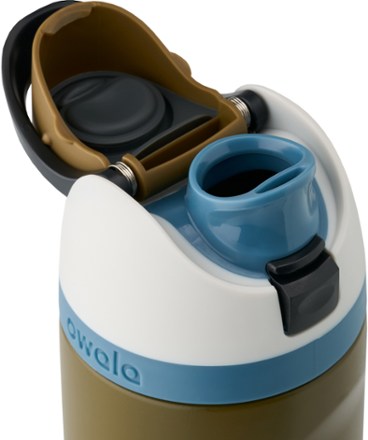 Owala FreeSip Vacuum Water Bottle - 24 fl. oz. 4