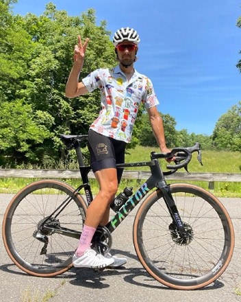 Ostroy Resort Cycling Shirt 6