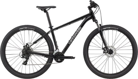 Cannondale Trail 8 budget mountain bike