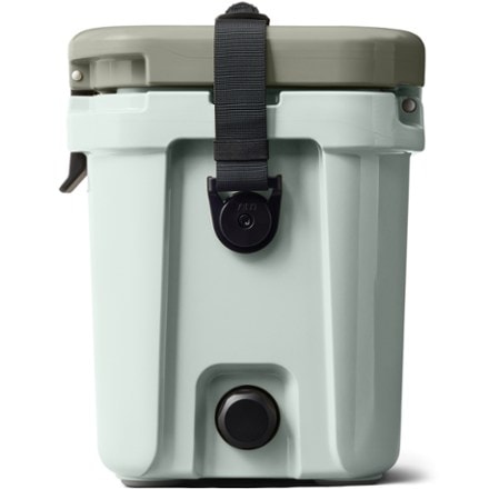 YETI Roadie 15 Cooler 3