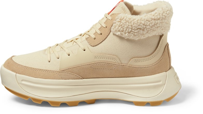 Left view (Bleached Ceramic)