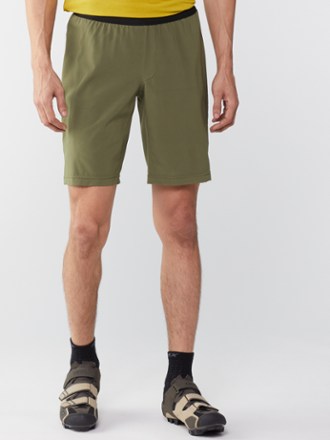 PEARL iZUMi Prospect 2/1 Bike Shorts with Liner - Men's 1
