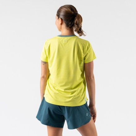 rabbit Race Pace T-Shirt - Women's 1