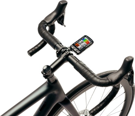 Wahoo Fitness ELEMNT ROAM GPS Cycling Computer Bundle 10