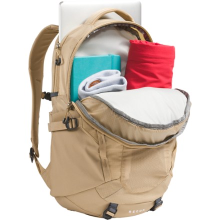 The North Face Recon Daypack - Women's 3