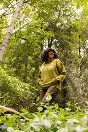 Wondery Hike Hoodie - Women's 4