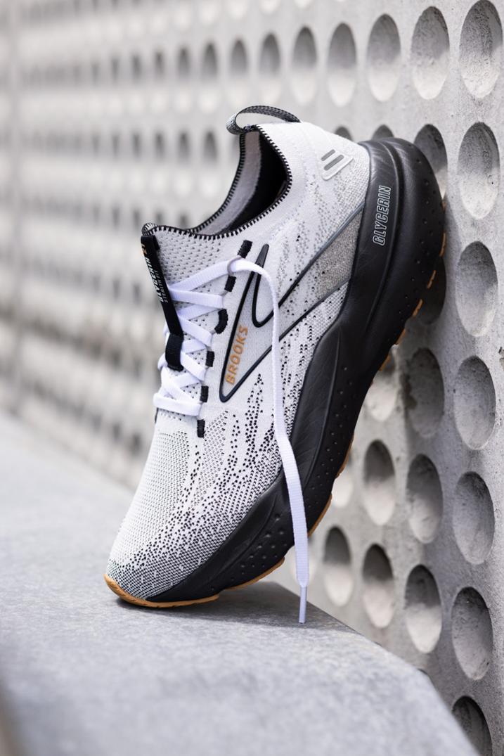 Location Image for Glycerin StealthFit 21 Road-Running Shoes - Men's