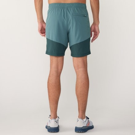 Vuori Kore 7.5" Shorts X1 - Men's 2
