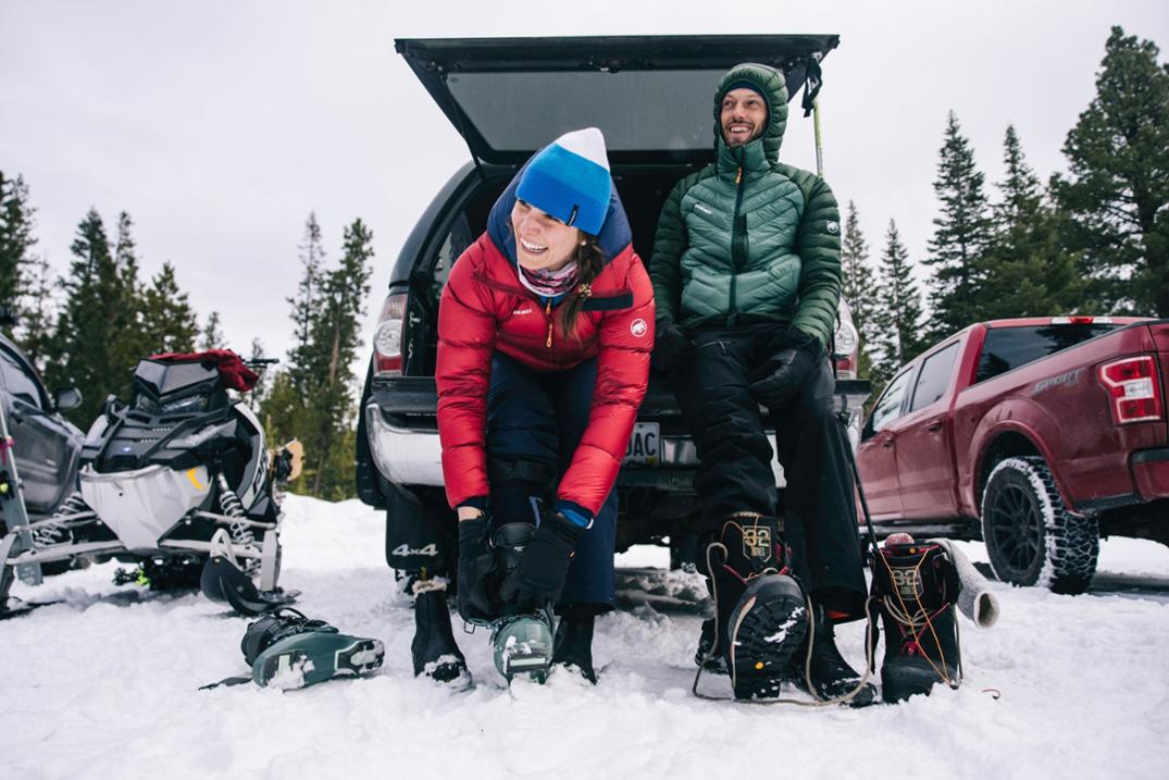 Location Image for Broad Peak IN Hooded Down Jacket - Men's