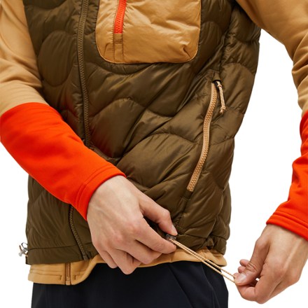 Peak Performance Helium Utility Down Vest - Men's 7